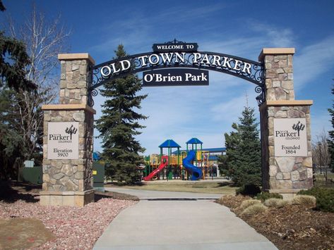 The 10 Things I LOVE About Parker, Colorado Colorado Lifestyle, Parker Colorado, Colorado Vacation, Place To Live, Things I Love, Vacation Ideas, Road Trips, Old Town, Savannah Chat