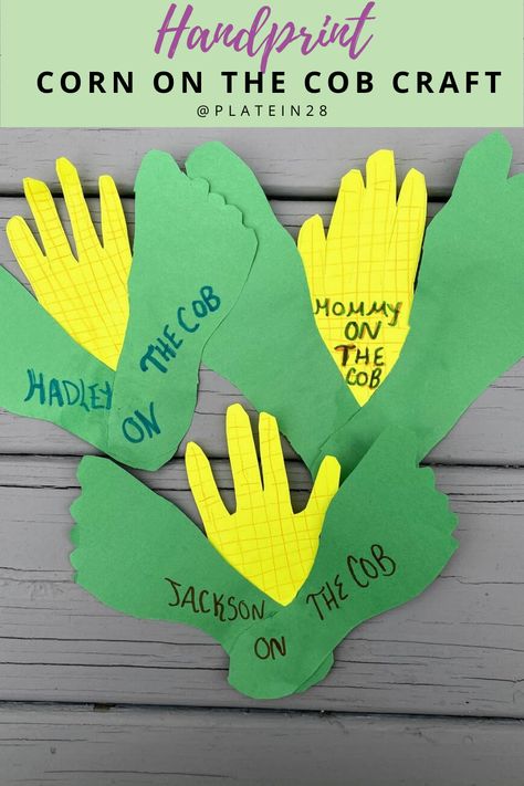 If you love corn on the cob you will love this Handprint Corn on the Cob Craft! Hang it up on the fridge or gift this sweet keepsake to someone you love!   #corncrafts #papercrafts #handprintcrafts #footprintcrafts#easycrafts  #diycrafting #craftsforkids #foodcrafts #foodart#easycraftsforkids #platein28 Corn On The Cob Craft, Corn Art For Toddlers, Popcorn Corn On The Cob Craft, Corn Crafts, Corn Painting Preschool, Corn Cob Painting Preschool, Corn On The Cob Painting, Preschool Art Lessons, Fall Crafts For Toddlers