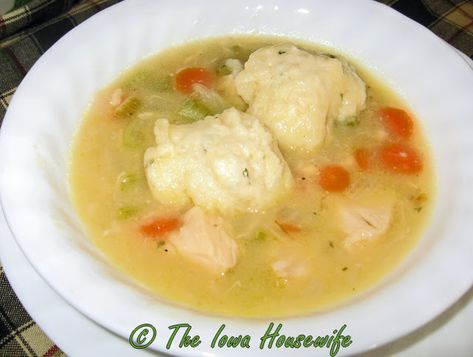 The Iowa Housewife: Self-Rising Flour...Chicken or Turkey Stew with Dumplings Quick Chicken And Dumplings, Chicken Stew And Dumplings, Turkey Stew, Chicken Dumplings Recipe, Stew And Dumplings, Dumplings For Soup, Quick Chicken, Favorite Chicken, Dumpling Recipe