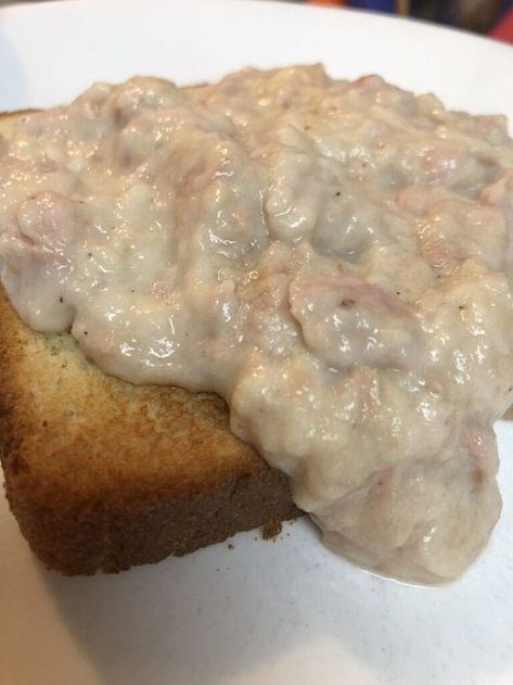 Pin on Food Tuna Ala King Recipe, Creamed Tuna On Toast, Tuna On Toast, Creamed Tuna, Easy White Sauce, Tuna Fish Recipes, Easy Beef And Broccoli, Easy Eat, Easy Cream