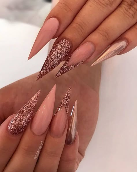 Night Out Nails, Glitter Nails Pink, Nails Pink Glitter, Nails Pearl, Nail Cleaning, Pink Nail Art Designs, Gel Primer, Pink Glitter Nails, Small Nail