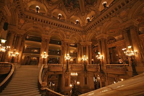 Inside The Old Paris Opera House by Shane Hayes, via Flickr Opera House Interior, Paris Wallpapers, Wallpapers Windows, Aesthetic Universe, Paris Opera House, Dark Castle, Paris Wallpaper, Old Paris, Cream Aesthetic