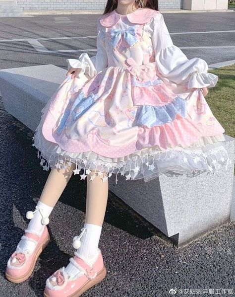 Kawaii Dress Pastel, Dresses Images, Kawaii Outfit Ideas, 일본 패션, Lolita Outfits, Style Kawaii, Aesthetic Dress, Pastel Fashion, Kawaii Fashion Outfits