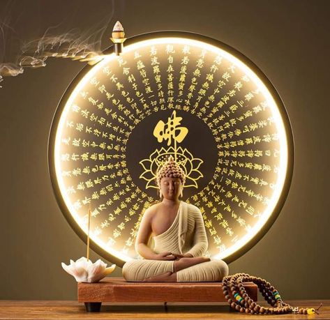 Buddha Interior Design, Circle Living Room, Thai Pavilion, Large Buddha Statue, Sakyamuni Buddha, Buddha Figures, Didgeridoo, Living Room Large, Buddha Beads