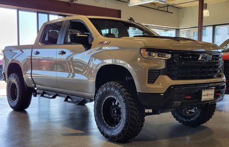 Trail Boss Chevy, Chevy Colorado Trail Boss, Silverado Tuning, Chevy Trail Boss, 2023 Honda Ridgeline, Chevrolet Silverado 2016, Chevy Silverado Trail Boss, Chevy Z71, Silverado Trail Boss