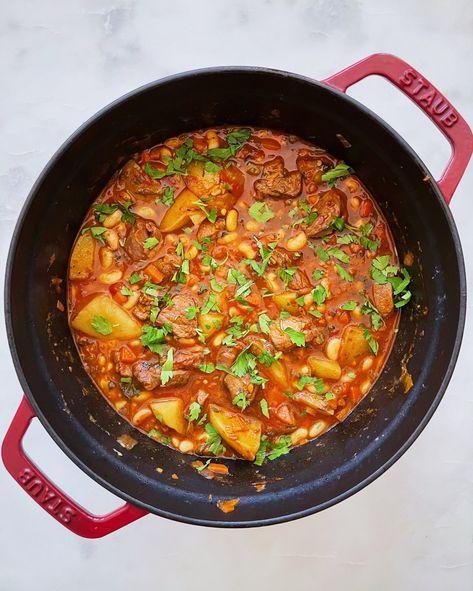 Winter In Chicago, Lamb Stew, Dry Beans, Bean Stew, Canned Beans, Dried Beans, How To Can Tomatoes, Side Salad, Greek Recipes