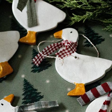 Elena Iliyasova/Soft toys sewing patterns designer on Instagram: "Merry Christmas 🎄 darlings! I think, these are my final Christmas tree 🎄 ornaments this year 😃 and I move on to rooms and table decor 😃. How is your festive season going so far? ❤️ . #handmadechristmas #gooseornament #goose #diychristmas #diychristmasdecor #diycrafts #diyprojects #handmadechristmasdecorations #gooseofinstagram #diyhomedecor #craft #christmas #handmade" Goose Ornament, Pottery Christmas Ornaments, Toys Sewing Patterns, Goose Craft, Reindeer Diy, Merry Christmas Darling, Xmas Decorations Diy, Ceramic Christmas Ornaments, Christmas Goose