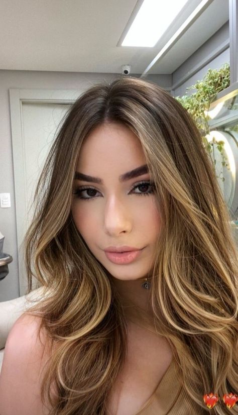 Beginner Highlights Hair, Hilights Hair Blond, Baby Lights Miel, Golden Brown With Highlights, Latina With Blonde Hair, Balayage Color Miel, Blonde Hair Morenas, Filipino Hair Color Ideas, Balayage Honey Brown