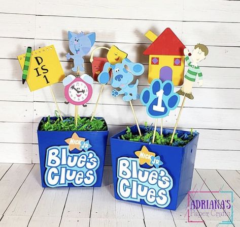 Blues Clues Table Centerpiece, Blues Clues Centerpieces Diy, Blues Clues Decorations, Blues Clues Centerpieces, Blues Clues Birthday Party Decoration, Blues Clues Birthday Party, Blue Clues, Blue's Clues Birthday Party, 3rd Birthday Boys