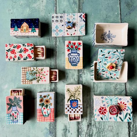 Polymer Clay Trinket Boxes, Painted Trinket Boxes, Square Trinket Dish, Trinket Box Ceramic, Small Trinket Boxes, Craft Night, Which One Are You, Trinket Boxes, Potted Plants