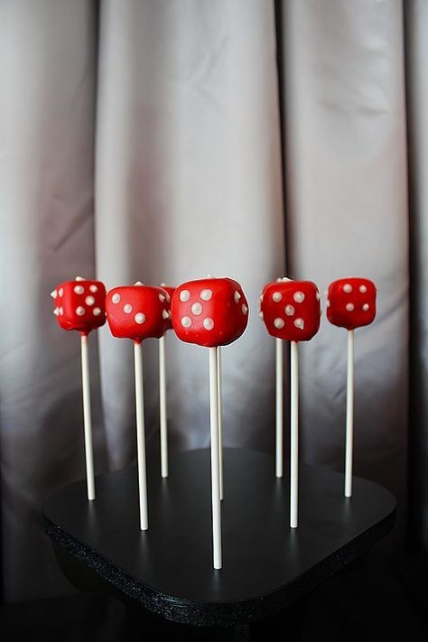 Dice Cake, Secret Agent Party, James Bond Party, James Bond Theme, Casino Party Decorations, Casino Decorations, Casino Royale Party, Casino Night Party, Golden Doodle