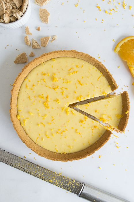 Orange Cream Pie | thefirstyearblog.com Orange Cream Pie, Orange Pie, Orange Dessert, Pie Crumble, Perfect Pies, Sweet Pie, Delicious Pies, Sweet Delights, Orange Recipes