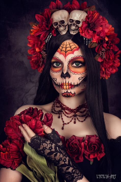 Makijaż Sugar Skull, Catrina Costume, Halloween Makeup Sugar Skull, Sugar Skull Costume, Halloweenský Makeup, Den Mrtvých, Sugar Skull Artwork, Dead Makeup, Halloween Makeup Pretty