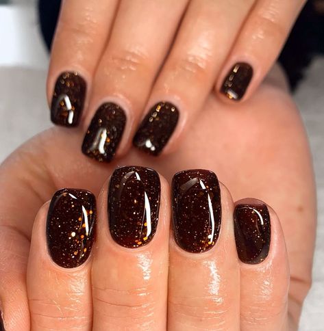 Brown Nails Design, Nail Effects, One Color Nails, Glitter Gel Nails, No Rules, Instagram Nails, Get Nails, Chocolate Color, Brown Nails