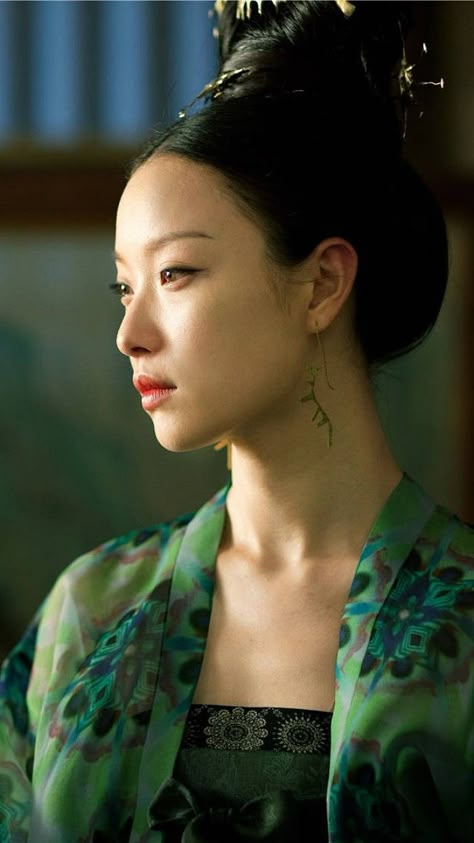 Rise Of The Phoenixes Drama, Rise Of The Phoenixes, The Rise Of Phoenixes, Rise Of Phoenixes, Ruyi's Royal Love In The Palace, Human Poses Reference, Chinese Dramas, Interesting Faces, Chinese Drama