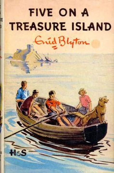 Famous Five Books, Patrick Modiano, Famous Five, Enid Blyton Books, The Famous Five, Enid Blyton, Vintage Book Covers, Childhood Books, Treasure Island