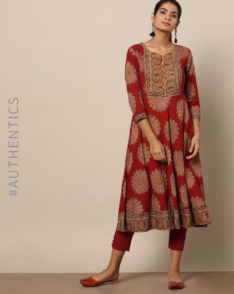 Buy Indie Picks Women Red Handblock Print Kalamkari Cotton Kurta | AJIO Kalamkari Suit Designs, Bagh Print Suits Design, Cotton Dress Pattern Indian, Dress Kurti, Cotton Dress Pattern, Kalamkari Dresses, Designer Anarkali Dresses, Kurtas For Women, Tunic Designs