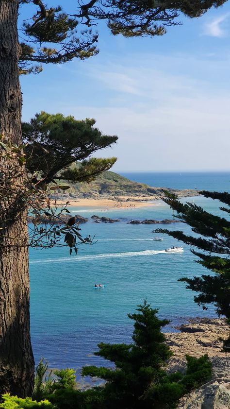 Salcombe Aesthetic, Salcombe Devon Aesthetic, Salcombe Devon, English Summer, Water Ocean, Hams, Sea Water, Lifestyle Inspiration, 4 Seasons