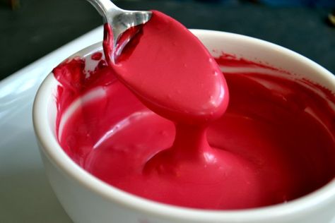 Natural Red Food Coloring How-To (Beets) Natural Red Food Coloring Frosting, Natural Pink Food Coloring, Natural Red Food Dye, Natural Red Food Coloring, Red Food Dye, Egg Free Desserts, Powdered Food Coloring, How To Make Red, Beetroot Powder