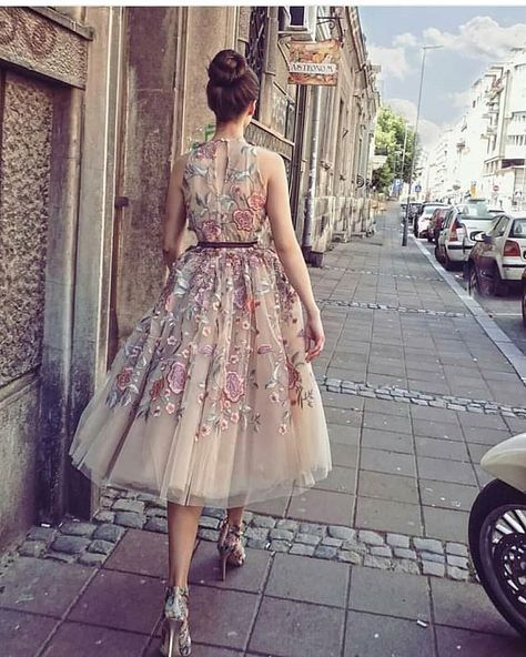 Splendid Dress, Dresses For Wedding Guests, Spring Wedding Guest, Wedding Guest Outfit Summer Casual, Spring Wedding Guest Dress, Women Dresses Classy, Royal Dresses, Wedding Guest Looks, Summer Wedding Outfit Guest