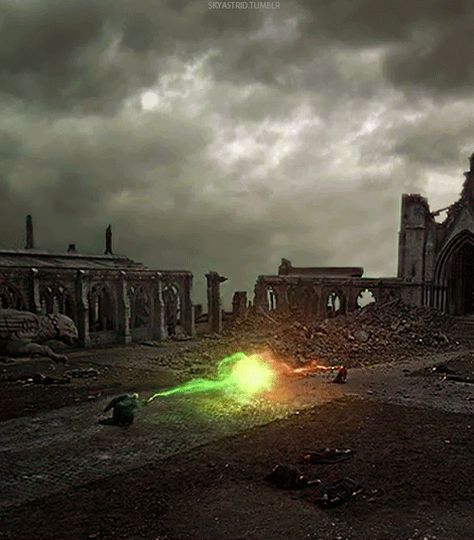 Voldemort vs. Harry Potter Harry Potter Vs Voldemort Wallpaper, Harry And Voldemort Duel, Battle Of Hogwarts Gif, Harry Potter And Voldemort Battle, Harry Potter Final Battle, Harry Potter Duel, Lord Voldemort Gif, Voldemort Wallpaper, Harry Potter Vs Voldemort