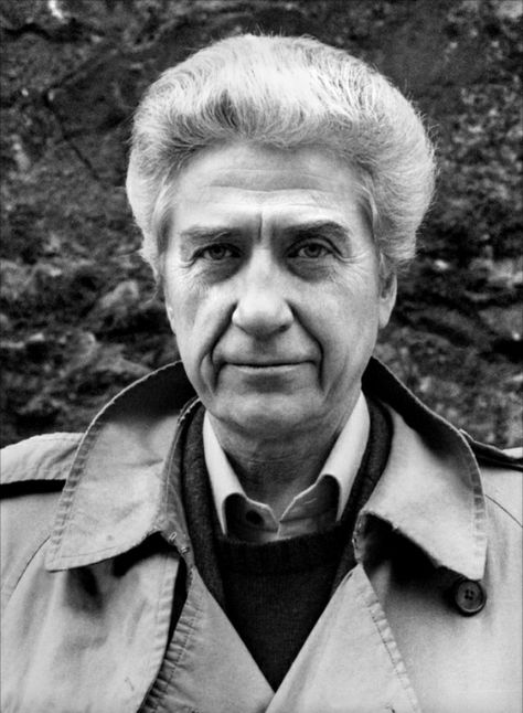 Alain Resnais Alain Resnais, Film Maker, Next Film, Best Director, French Films, The New Wave, How To Make Shorts, Screenwriting, Cannes Film Festival