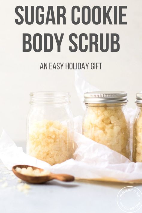 Sugar Body Scrub Diy Coconut Oil, Vanilla Body Scrub Recipe, Diy Body Scrub Coconut Oil, Diy Sugar Scrub Recipe Homemade, Sugar Scrub Diy Without Coconut Oil, Sugar Scrubs With Essential Oils, Christmas Sugar Scrub Diy, Holistic Esthetics, Sugar Cookie Scrub