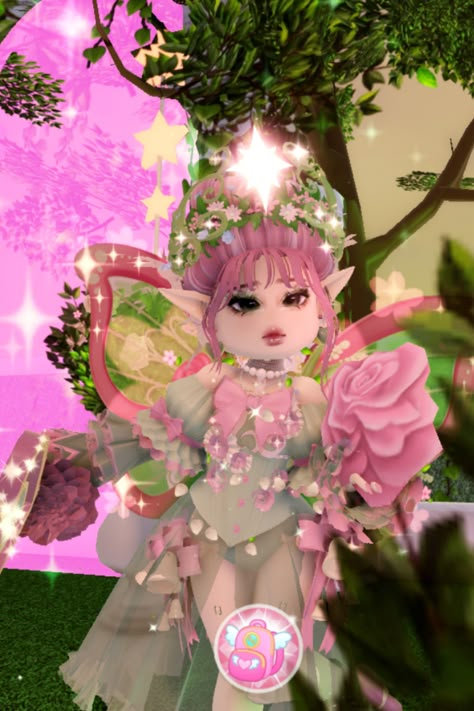 Nature Fairy Wings, Mega Lashes, Hair Study, Rose In Hand, Nature Fairy, Royal High Outfits Ideas Cheap, Rh Design, Nature Outfits, Princess Games