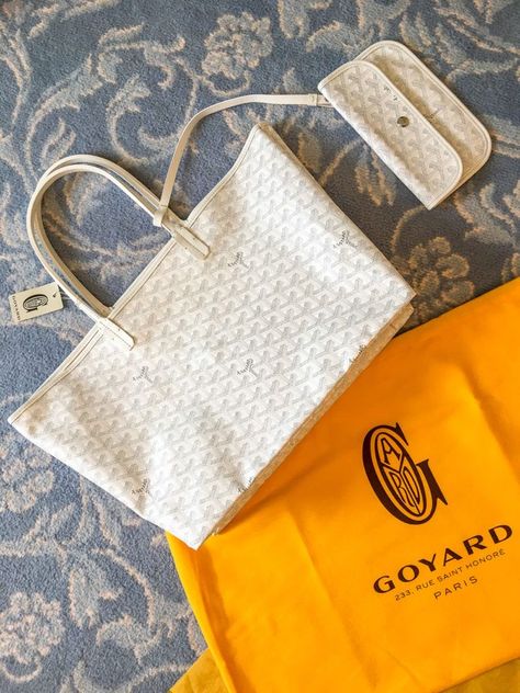 A white Goyard Saint Louis GM handbag purchased in Paris. Balenciaga Mini City, White Goyard, Goyard Saint Louis, Goyard Handbags, Goyard Tote, Goyard Wallet, Goyard Bag, Bag Obsession, Cheap Bags