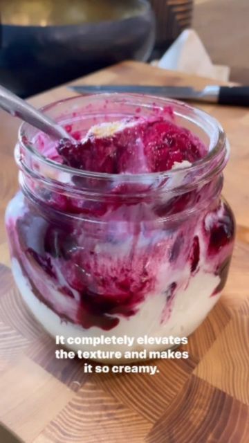 Lemon Blueberry Cheesecake Parfait With Cottage Cheese, Whipped Cottage Cheese Lemon Blueberry, Blueberry Whipped Cottage Cheese, Keto Cheesecake With Cottage Cheese, Whipped Cottage Cheese Cheesecake, Whipped Cottage Cheese Parfait, Cottage Cheese Parfait Recipes, Keto Whipped Cottage Cheese Recipes, Keto Parfait Recipes