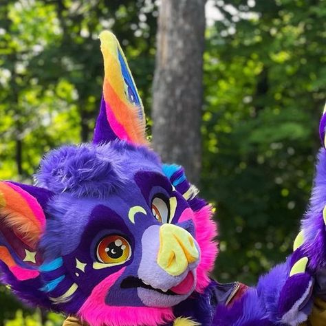 Bat Fursona Art, Bat Fursuit, Bat Fursona, Unique Fursuits, Squirrel Design, Fur Suits, Mask Painting, Do Cute, Wings Of Fire