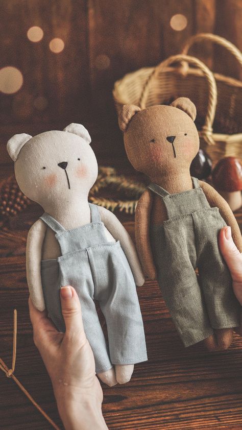 Diy Baby Toys Newborn, Baby Plushies, Homemade Stuffed Animals, Patterns For Sewing, Dolls Handmade Diy, Handmade Kids Toys, Handmade Stuffed Toys, Handcrafted Dolls, Doll Diy Crafts