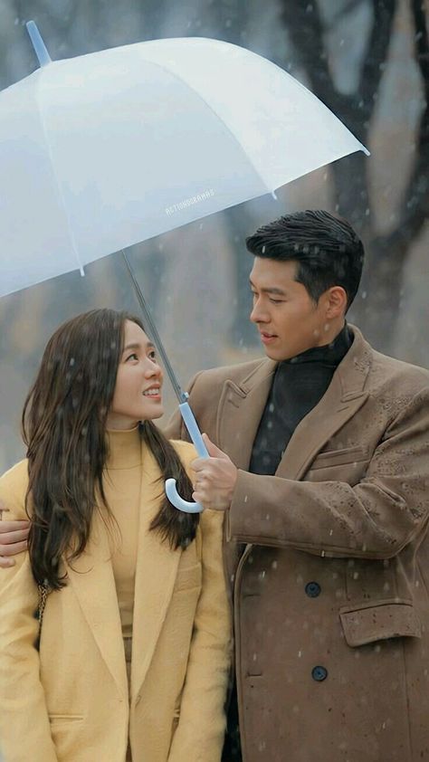 Toni Stark, Korean Couple Photoshoot, Son Ye Jin, Korean Drama Romance, Korean Drama Stars, Korean Wedding, Korean Drama Movies, Film Inspiration, Hyun Bin