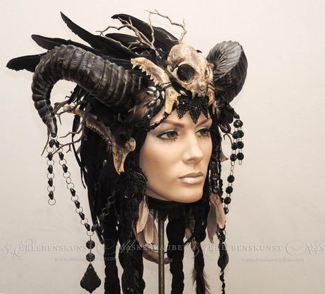 Morrigan Cosplay, Hair Horn, Post Apocalyptic Costume, Cat Skull, Bone Color, Black Halo, Tacoma Wa, Costume Hats, Black Feathers