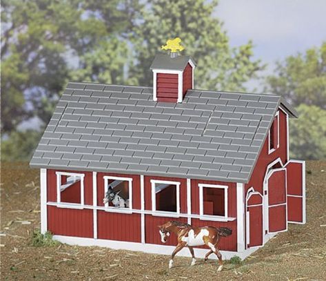 Horse Stable Ideas, Toy Horse Stable, Horse Walker, Kids Play Toys, Stable Ideas, Toy Barn, Water Trough, Breyer Horse, Horse Stable