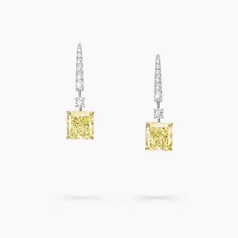 Yellow and White Diamond High Jewellery Earrings, Graff High Jewelry, Diamond Shaped Engagement Ring, Heart Shaped Diamond Ring, Graff Diamonds, Round Diamond Pendant, Round Diamond Earrings, White Diamond Earrings, High Jewelry Ring, Diamond Earrings Studs Round