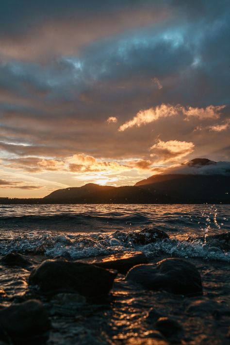 Sunset On Rocky Beach Weeknd Blinding Lights, Blinding Lights, Siren Song, Beach Sunset Wallpaper, Rocky Beach, Sunset Images, Night Sky Wallpaper, Beach Images, Beach Wallpaper