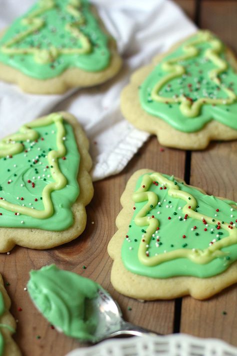 Easy Cut Out Sugar Cookies, Tartar Recipe, Cream Of Tartar Recipe, Cut Out Sugar Cookies, Cut Out Sugar, Cream Of Tarter, Best Christmas Recipes, Cutout Sugar Cookies, Christmas Sugar Cookies