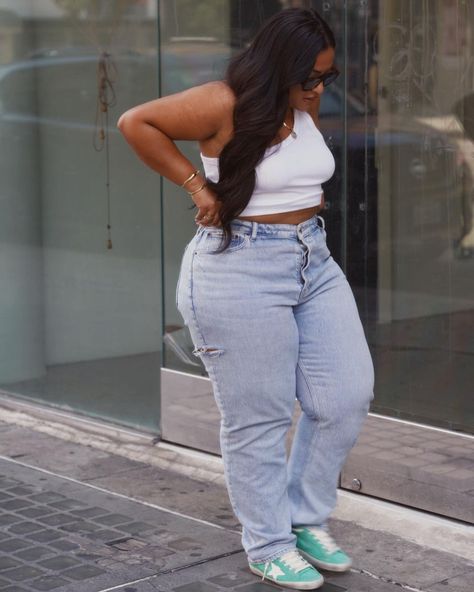 Jeans Outfit Plus Size, Spring Night Outfit, Cute Baddie Outfits, Plus Size Baddie, Plus Size Baddie Outfits, Outfit Plus Size, Mommy Outfits, Mom Jeans Outfit, Midsize Fashion