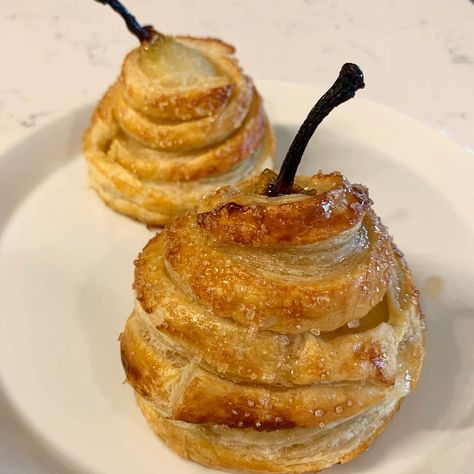 Poached Pastry Pears Vanilla Bean Ice Cream, Egg Wash, Honey And Cinnamon, Puff Pastry, Vanilla Bean, Baked Potato, Cinnamon, Pear, Pastry