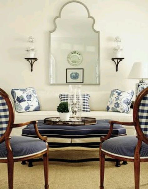 - Blue And White Living Room, Styl Hampton, Blue White Decor, White Living, White Living Room, White Rooms, Blue Rooms, A Living Room, Blue Decor