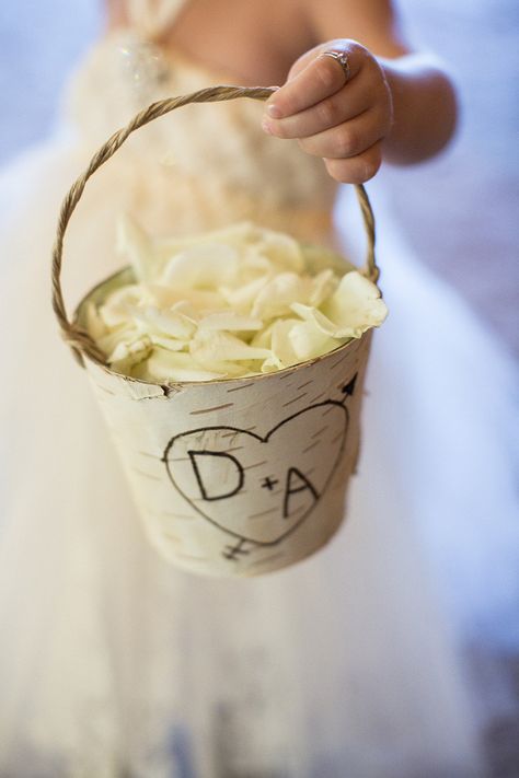 Rustic flower girl basket Flower Girl Basket Alternative, Rustic Flower Girls, Scottsdale Wedding, Petal Pushers, Flower Girl Baskets, Event Planning Design, Flower Girl Basket, Rustic Country Wedding, Wishful Thinking