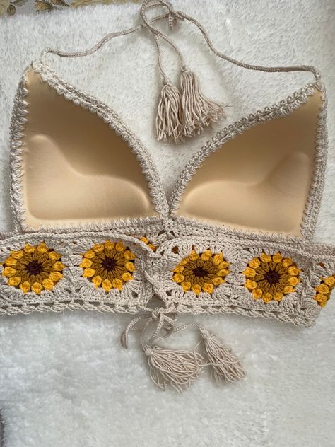 Lover Crochet, Handmade Crop Top, Handmade Bra, Crochet Ladies Tops, Granny Square Bag, Cozy Crochet, Crochet Tops Free Patterns, Crochet Bralette, Crochet Tank Top