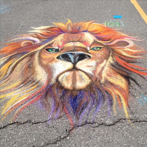 Chalk Art Contest, Chalk Artwork, Lion Drawing, Sidewalk Chalk Art, Sidewalk Art, Chalk Drawings, Sidewalk Chalk, Art Competitions, Art Contest