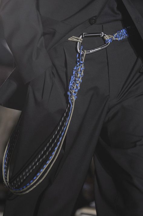 Études Fall 2018 Men’s Fashion Show Details - The Impression Valentine Accessories, Minimalist Bag, Clothing Details, Fashion Advertising, Fall 2018, Accessories For Men, Creative Fashion, Fashion Details, Accessories Jewelry