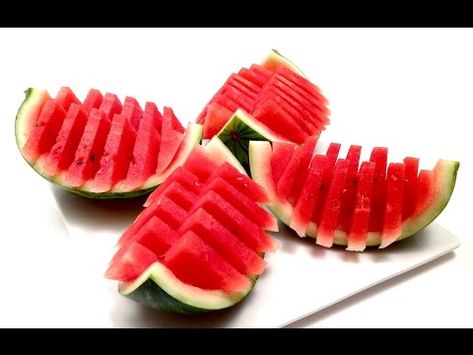 Cómo Cortar y Presentar una Sandía / Manera más Fácil, Rápida, Colaciones, How-to - YouTube Watermelon Diy, Lentil Nutrition Facts, Watermelon Nutrition Facts, Chicken Parmesan Casserole, Nutrition Chart, Decorações Com Comidas, Fruit And Vegetable Carving, Cut Watermelon, Vegetable Carving