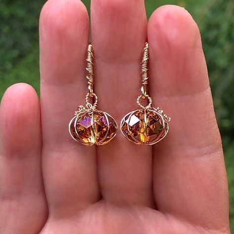 Rockabilly Earrings, Thanksgiving Pumpkins, Pumpkin Jewelry, Silver Pumpkins, Crystal Falls, Resin Clay, Pumpkin Earrings, Autumn Night, Diy Wire Jewelry