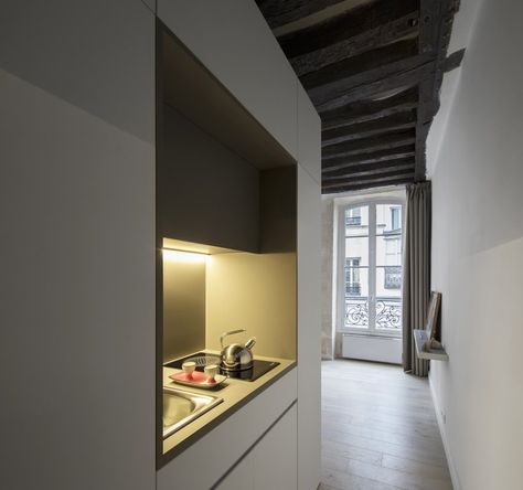 edb studio minimal apartment designboom Small Apartment Architecture, Japanese Interior Design Modern, Minimal Apartment, Hallway Shoe Storage, Mini Apartments, Micro Apartment, Multifunctional Space, Minimalist Apartment, Japanese Interior Design