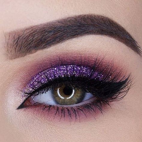 Prom Makeup For Brown Eyes, Purple Makeup Looks, Make Up Designs, Eye Makeup Images, Glitter Liquid, Prom Eye Makeup, Purple Eye Makeup, Nails Purple, Purple Prom