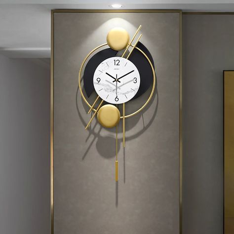 Nordic Style Golden Pendulum Distinctive Light Luxury Metal Wall Clock Modern Wall Clock Design, Kitchen Nordic, Ship Decor, Pendulum Clock, Nordic Lights, Wall Clock Design, Bathroom Wall Sconces, Bathroom Wall Lights, Large Clock